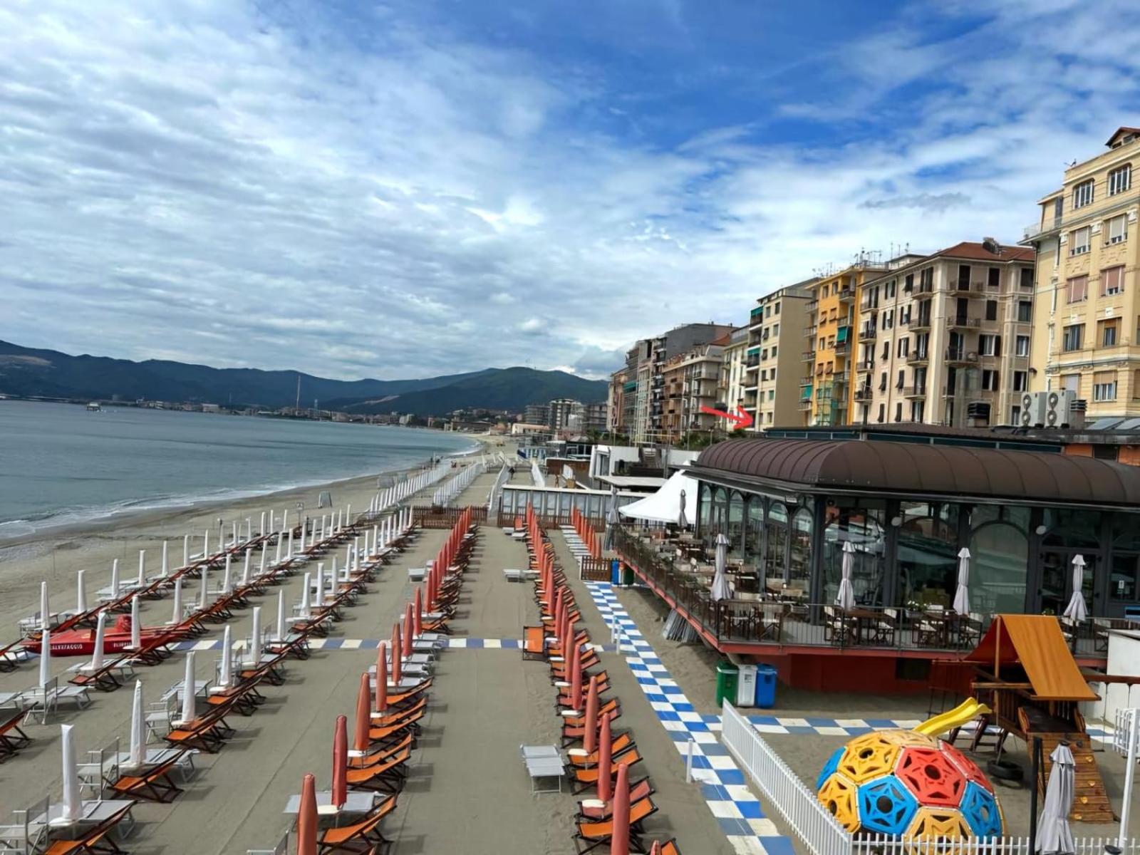 Vista Mare Savona Apartamento Exterior foto